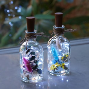 Fairy light bottle, lighted flower bottle, herbarium bottle, flower lantern, lighted flower lantern, herbarium, LED flower bottle, glass