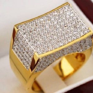Men&#39;s Iced Out Moissanite wedding ring, Gold Finish Round-Cut Diamond Men&#39;s Engagement Pinky Ring, 925 Sterling Silver Rapper&#39;s hip Hop Ring