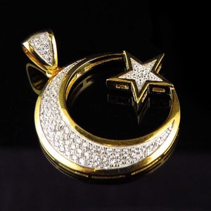 Men&#39;s 14K Yellow Gold Finish Round Cut Diamond Sterling Sterling Silver .925 Muslim / Islam Crescent Moon + Star Pendant