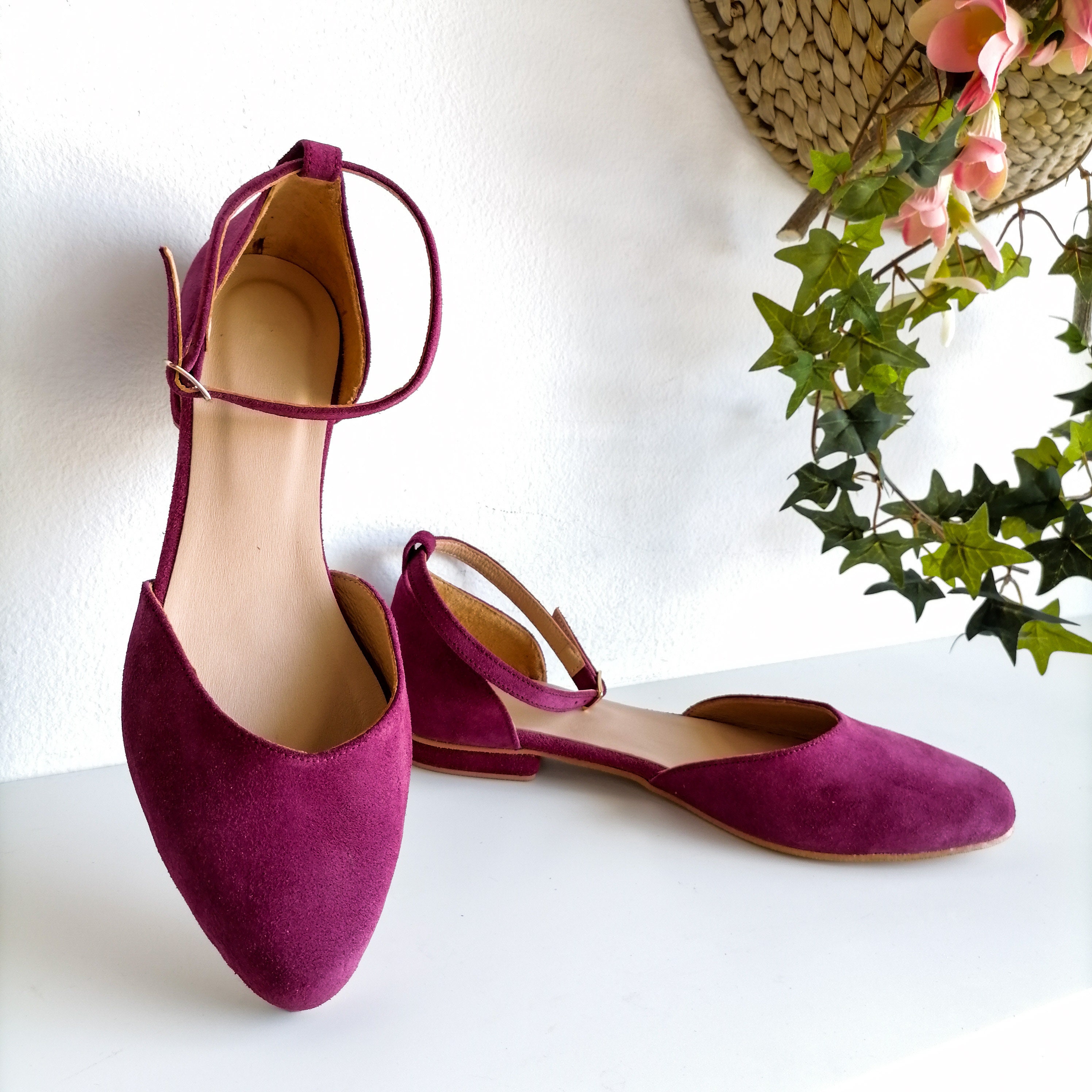 fuchsia pointed toe flats