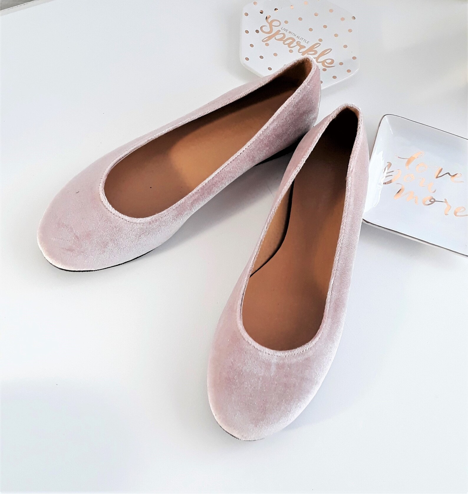 dusty rose wedges