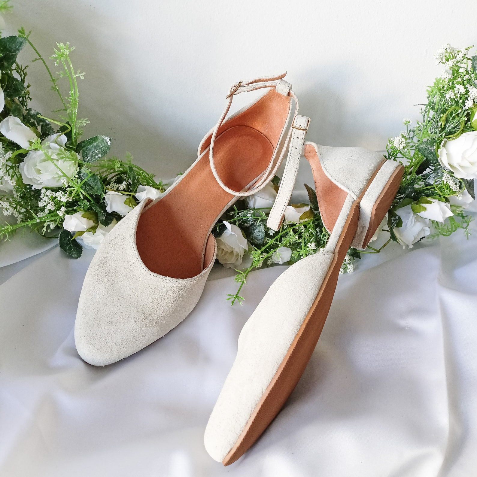 Bridal off White Flats, Suede Leather, Wedding Ballet Shoes, Pointy Toe ...