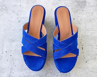 Tacones de moda con tiras, zapatos de plataforma de ante azul real, zapatos sin cordones cómodos y modernos, zapatos de ante azul, elegantes cuñas de cuero para mujer