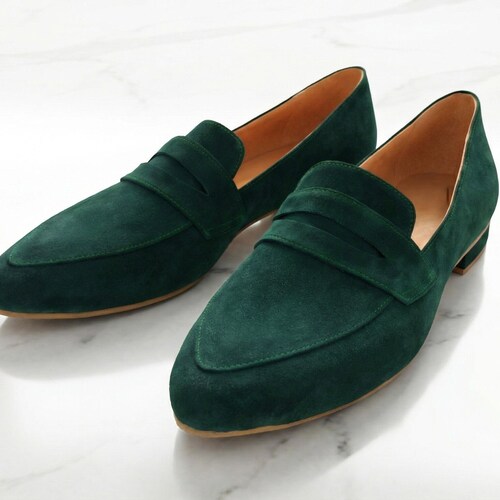 Green Suede Shoes, Slip-on Moccasins, Fashionable Pointy Toe  display picture 1