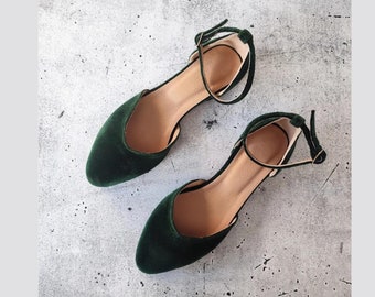Green Velvet Women's Pointed Toe Shoes, Velvet Ballet Flats, Ankle Strap Closed Sandal, Dark Green V Cut Bridal Shoes, Velvet Low Heel Pumps