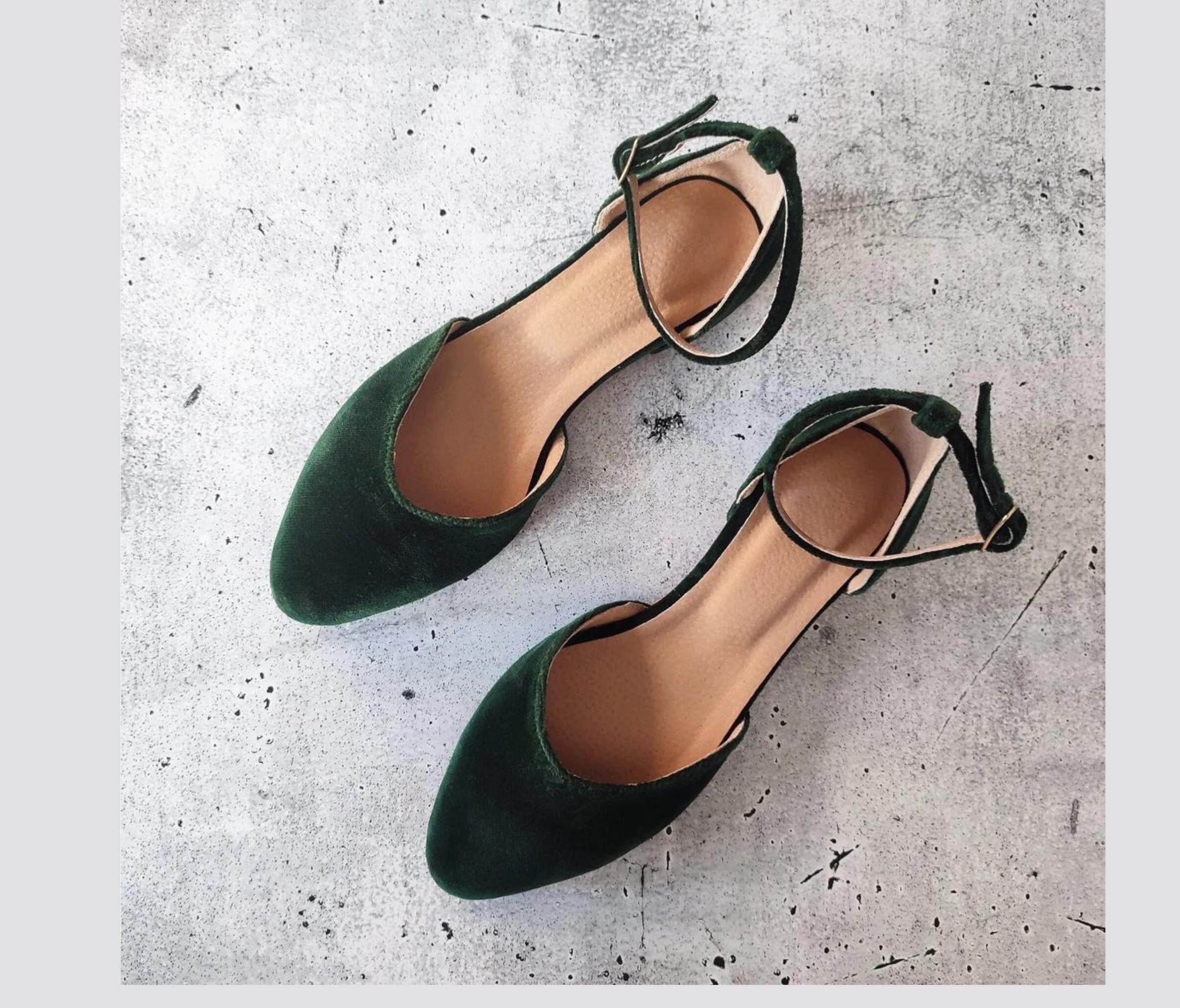 rækkevidde tavle bacon Green Velvet Women's Pointed Toe Shoes Velvet Ballet - Etsy