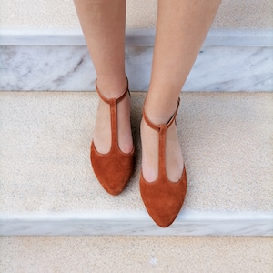 Cognac Brown Suede Leather Ballet Pumps, Retro Style Shoes, T-Strap Flat Shoes With Ankle Closure, Women&#39;s Closed-toe Sandals, Swing Shoes