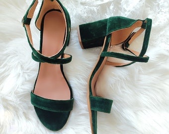 Cross-front Strap Bridal Shoes in Dark Green Velvet, Open-to Block Heels, Green Wedding Consept, Forest Green Women's Sandals, Event Shoes