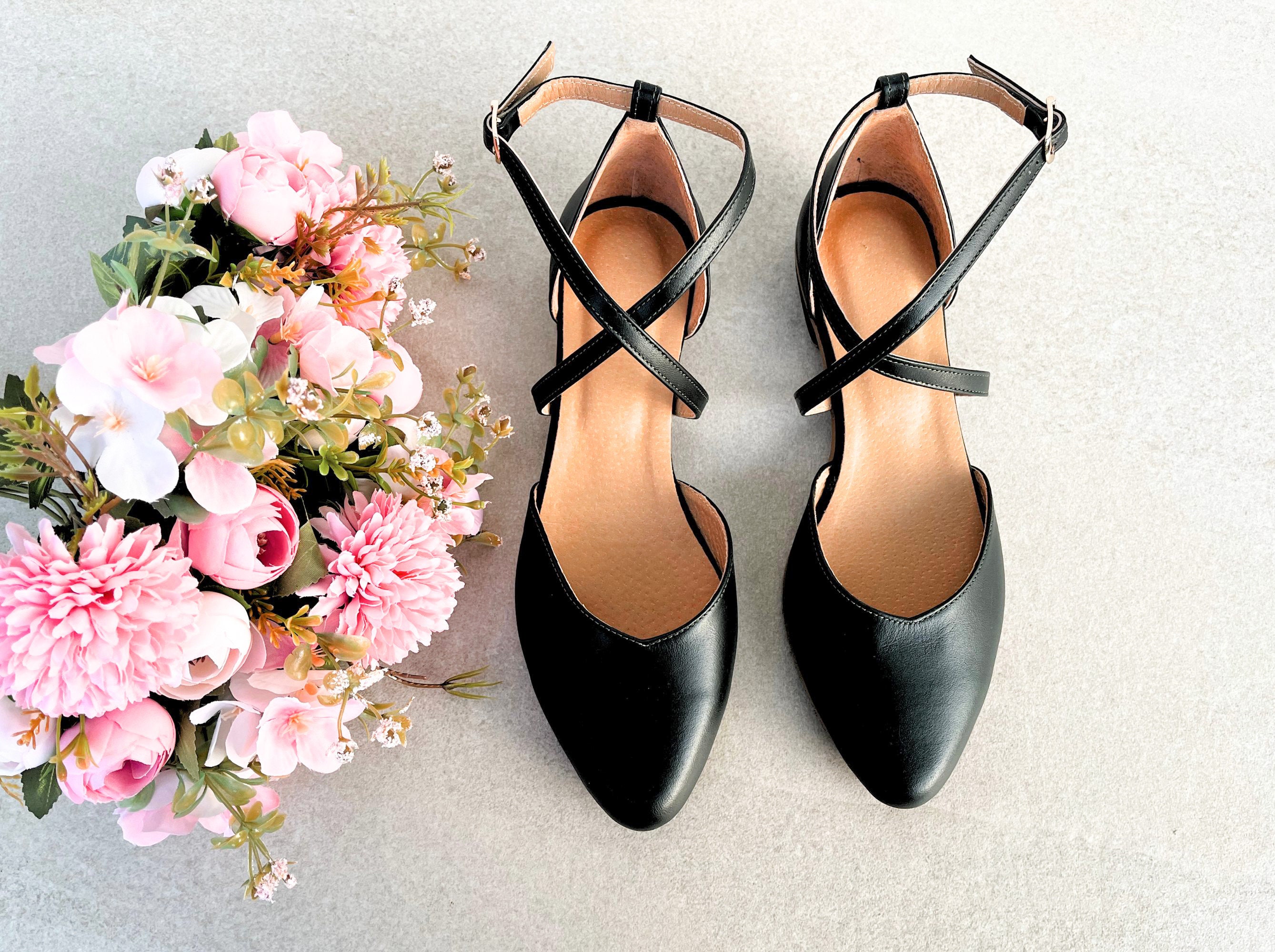 Black dressy flat sandals for wedding hot sale