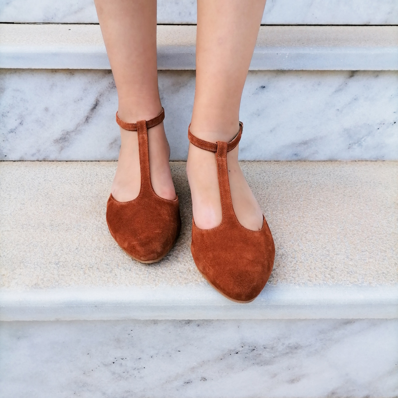 cognac pumps leather