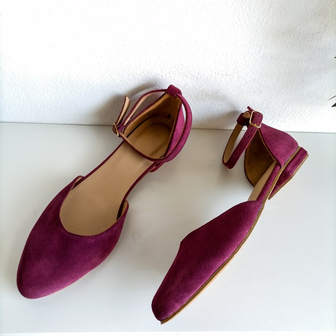 fuchsia pink ballet flats
