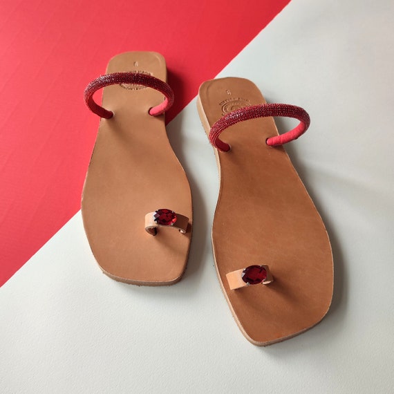 Coolers by Liberty Men's Black Toe Ring Sandals, Buy, Online, India, Tata  CLiQ