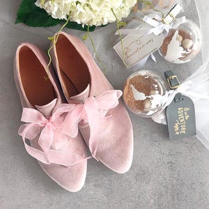 Women Blush Velvet Oxfords, Pink Wedding Oxfords, Tailored Shoes, Dreamy Flat Leather Oxfords, Chiffon Tie Shoes, Stylish Statement