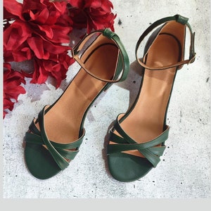 Green Mid Heeled Sandals, Open-toe Event Shoes, Delicate Cross Front Straps, Block Heel Sandals with Ankle Strap Closure, Lovely Shoes