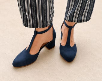 Chic Retro Women's Shoes, Buckle Heels in Dark Navy Blue, All Season Shoes, Vintage T-Strap Block Heels, Rounded Toe Pumps, Swing Shoes