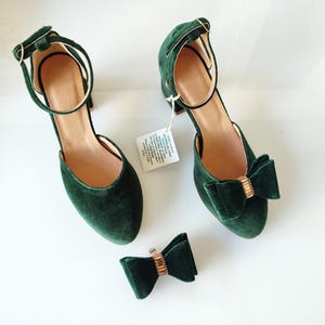 Removable Shoe Bow Clips, Dark Green Velvet Double Bowknot,  Rhinestone Details, Elegant Shoe Charms, Sweet Preppy Style Shoe Decorations
