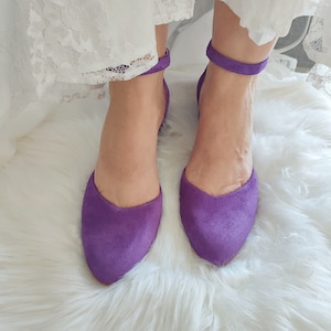 Lavender Heels For Bride, Purple Suede Women&#39;s Shoes, Stunning Wedding Mid Heel Pumps With Ankle Strap, Special Day Closed Wrap Sandals