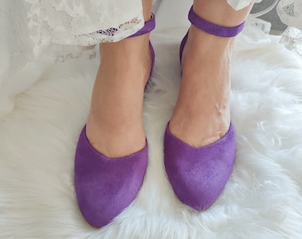 Lavender Heels For Bride, Purple Suede Women's Shoes, Stunning Wedding Mid Heel Pumps With Ankle Strap, Special Day Closed Wrap Sandals