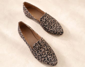 Leopard Print Suede Loafer Women, Pointed Toe Slip Ons, Animal Print Penny Flat, Handmade Leather Moccasin, Chic Casual Walking Shoe