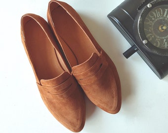 Brown Suede Loafers for Women, Slip-on Moccasins, Pointy Toe, Minimalist Design, Formal Elegant Business Look, Warm Brown Leather Shoes
