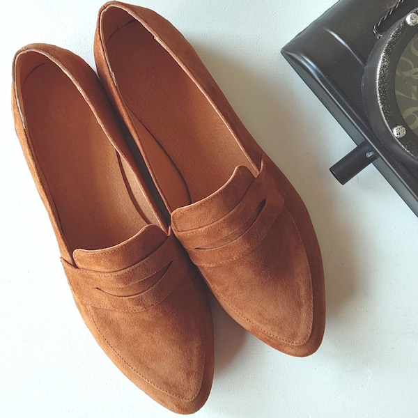 Brown Suede Loafers for Women, Slip-on Moccasins, Pointy Toe, Minimalist Design, Formal Elegant Business Look, Warm Brown Leather Shoes