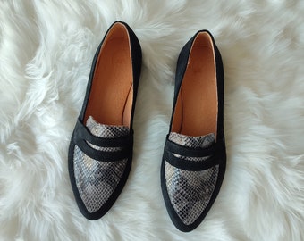 Black Suede Loafers with Snakeskin Details, Pointed Toe Moccasins, Slip-on Shoes, Short Heel in Office, Simple Design, Comfy Business Style