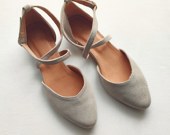 Special occasion Ballerinas Shoes, Light Taupe Closed-toe Shoes, Pointy Toe Flat Shoes, Cross-Front Strap, Beige Gray Leather Bridal Shoes