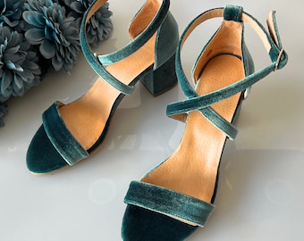 Sandálias de casamento de veludo azul-petróleo, frente aberta com
