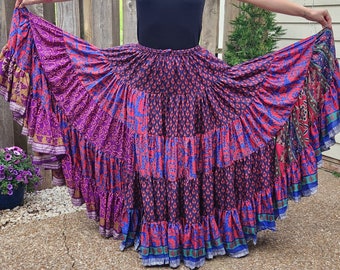 Jupe sari de 25 mètres idéale pour la danse orientale en groupe, couleurs de la jupe Nomada BLACKTUP®