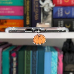 Pumpkin Charm | Cozy Fall USB-C Accessory | Autumn Kindle Charm | Pumpkin Spice Book Lover Gift | Kobo, iPhone, iPad Port Plug Charm