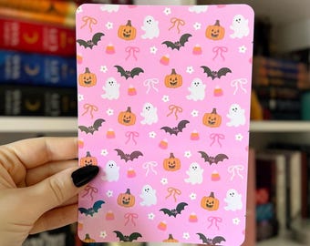 Geister & Goodies Kindle Einsatz | Halloween Candy Bat Ghost-Muster Einsatz | Leuchtend pinke, gruselige Kindle Kobo Tasche | Niedlicher holografischer Druck