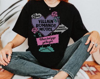 Villain Romance Comfort Colors | Book Lover Shirt | Unisex Shirt | Shirt for Readers | Bookish T-Shirt | T-Shirt for Book Lover