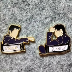D&E chained enamel pins