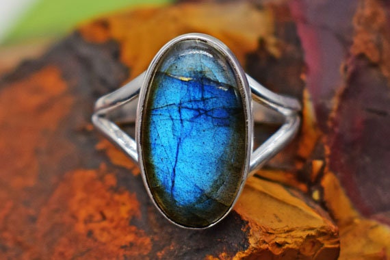 blue labradorite ring