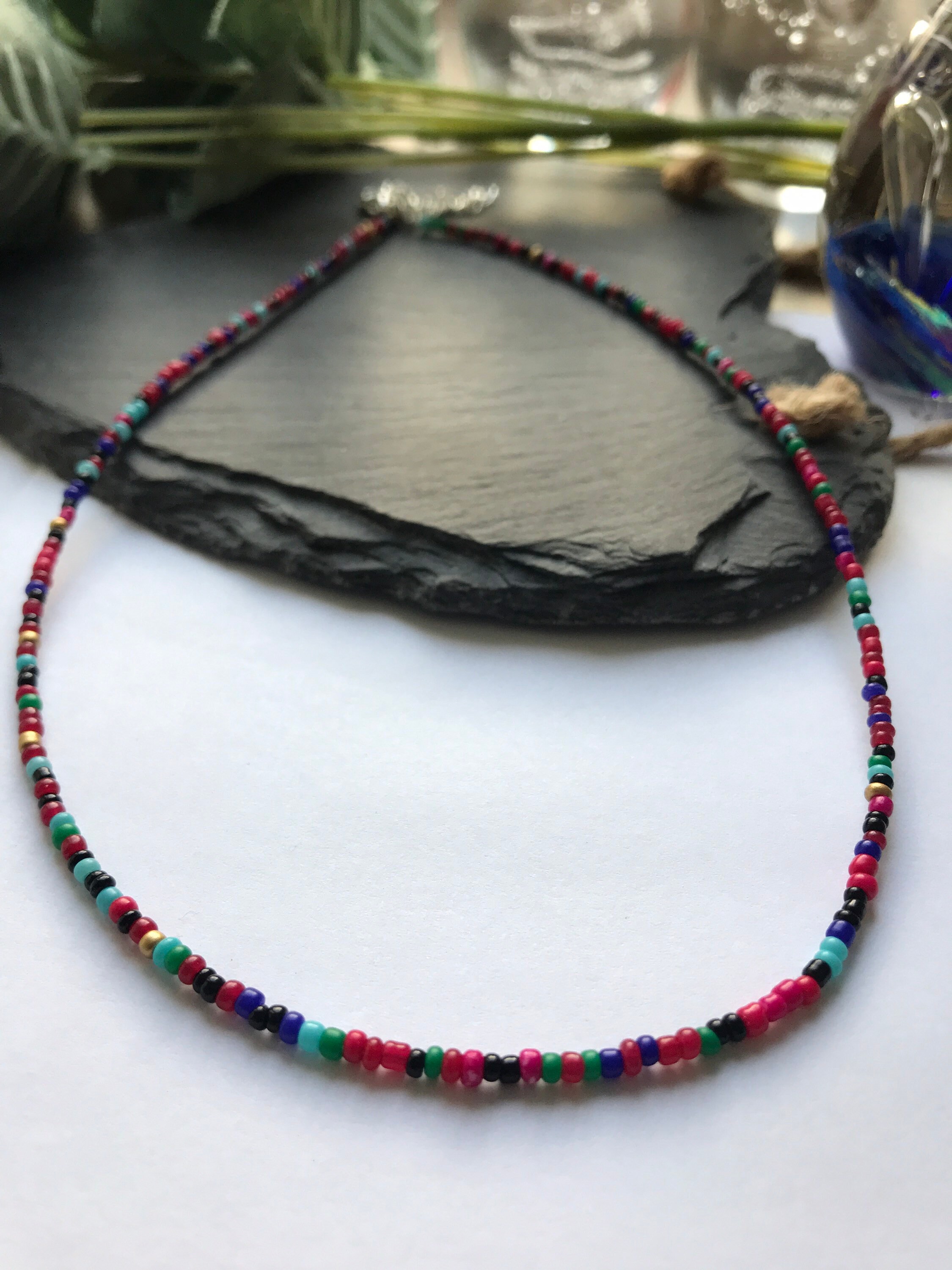 Multi Color Red Seed Bead Choker, Wire Neclace,,Beaded Choker,Seed Be…