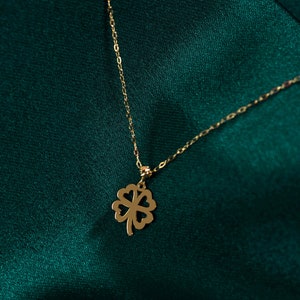 14k Real Gold Clover Necklace – Dainty Four Leaf Pendant for Women, Good Luck Gift, Minimalist Gold Jewelry