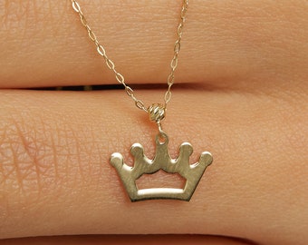 14k Solid Gold Crown Necklace for Women, Queen's Crown Pendant Necklace, Bestfriend Gift, Real Gold Crown Necklace, Queen's Necklace