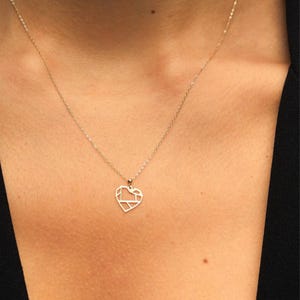 Elegant 14k Solid Gold Heart Necklace for Women,Dazzling Heart Pendant in 14k Real Gold,Best gifts for her,Dainty Gold Necklace,14k Necklace
