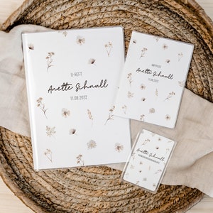 Set U-Heft und Impfpass personalisiert • Blumen Beige • Geschenk zur Geburt • Geschenkidee für Babys • Schutzhülle mit Namen • UH 0001