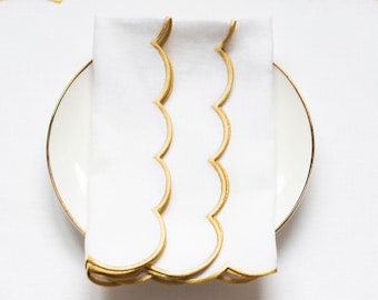 Snow White Linen Napkins - 18x18'' with Elegant Scalloped Edges in Gold - Perfect for Dining & Entertaining - Set of 2, 4, 6 or 8