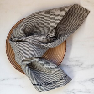 Striped cloth napkins bulk, striped napkins, wedding napkins, embroider napkin, personalized napkins bulk