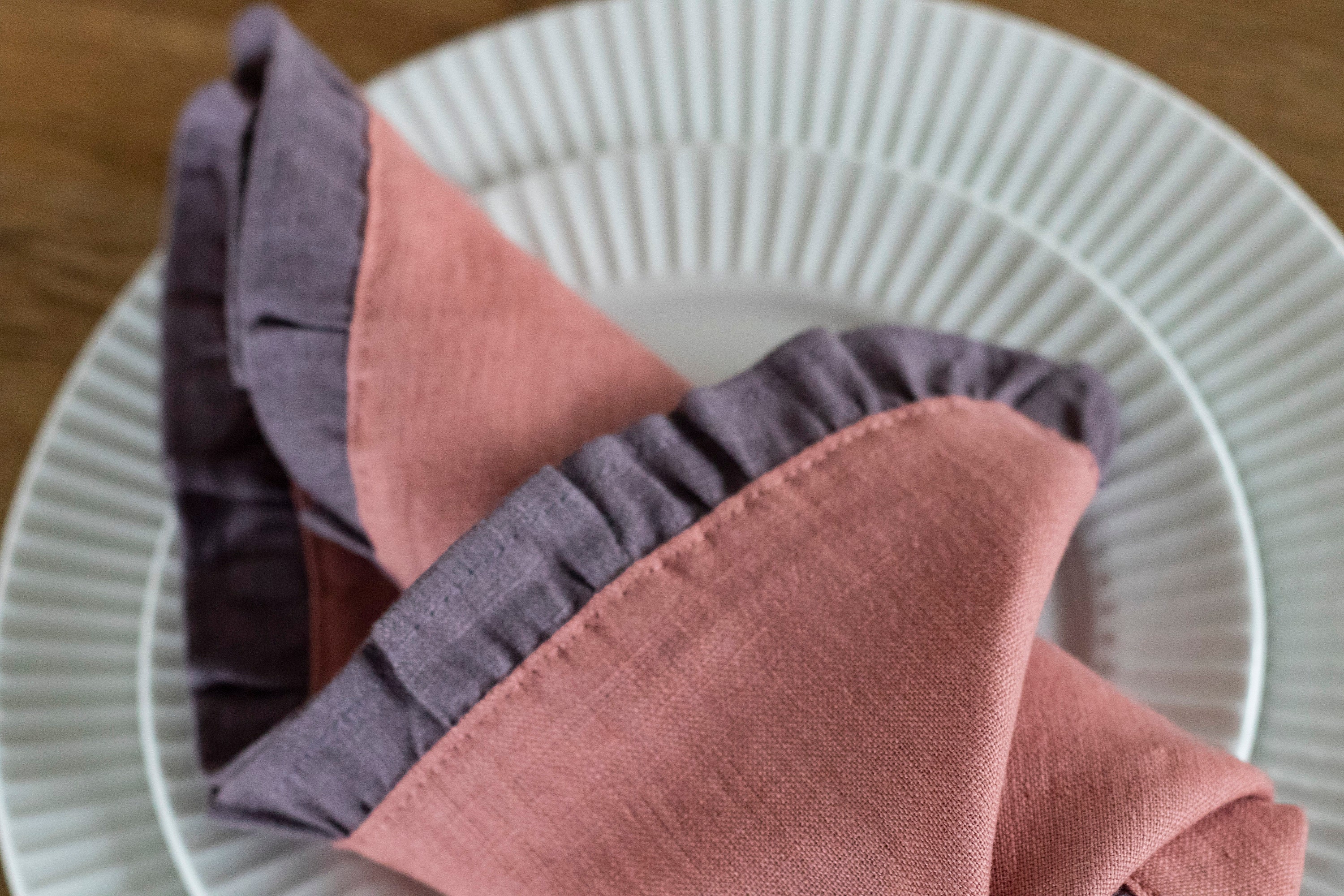 Colorful Ruffled Cloth Napkins Bulk, Linen Napkins Set, Small Cloth Napkins  14x14 Size, Table Runner 