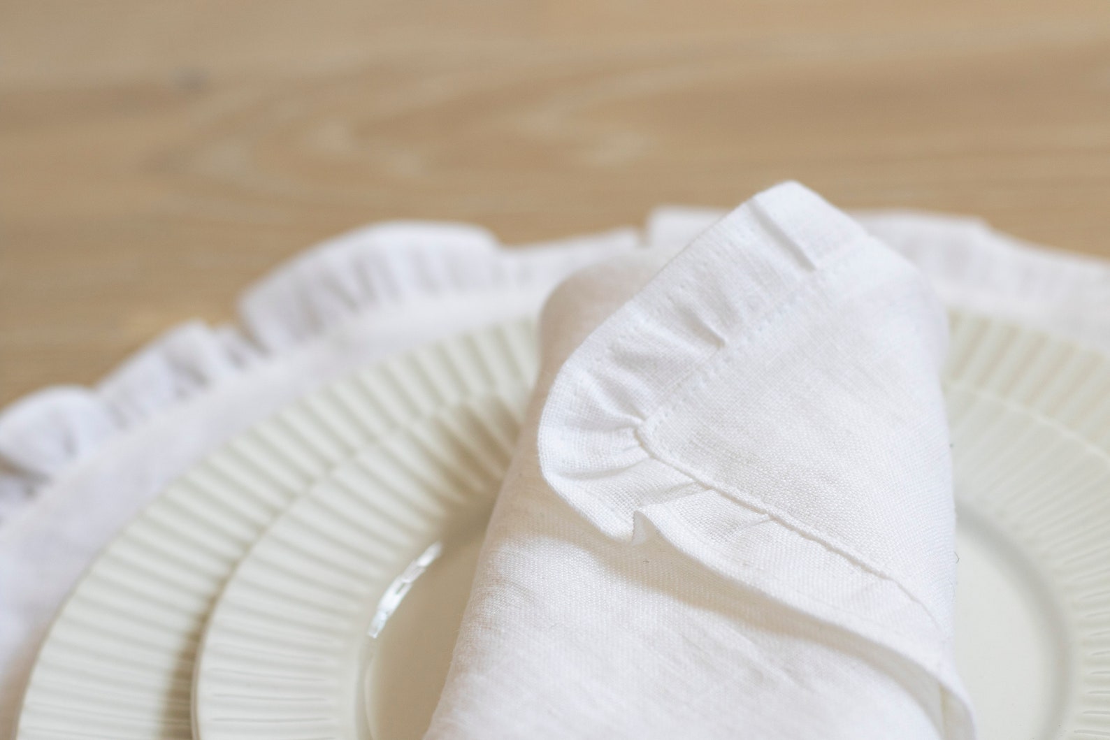 White linen napkins with ruffle Cloth napkins bulk Linen Etsy