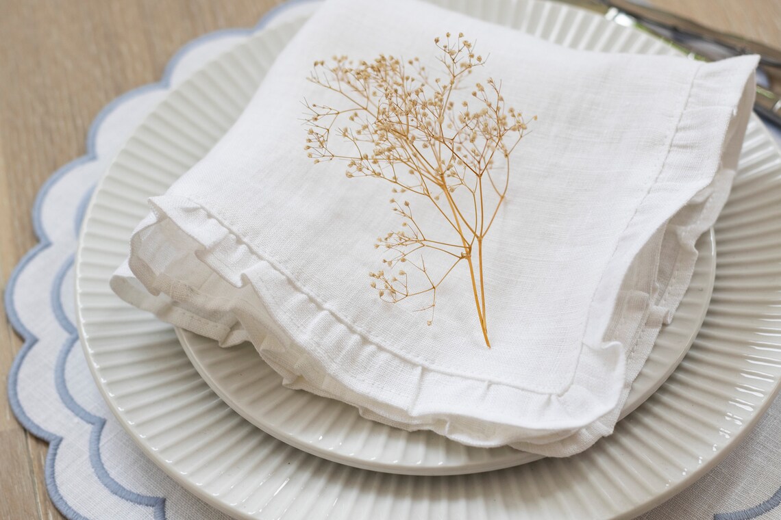 White linen napkins with ruffle Cloth napkins bulk Linen Etsy