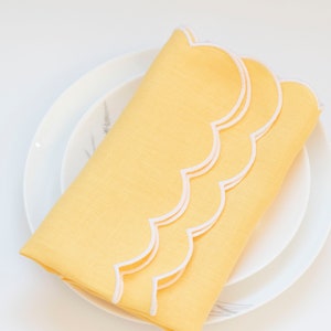 Light Mint/Yellow Linen Napkins Scalloped Edges White Trim 18x18'' Set of 2 Eco-Friendly Dining Accessories image 5