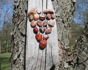 Red Beach Stone on Driftwood Wall Decor, Ombre Red Stone Heart on Extreme Driftwood