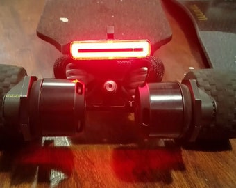 eSk8 Laserlicht Longboard Halterung - Skateboard Laserlicht Halterung, passend für Meilan X5/Oricycle Fahrradlicht