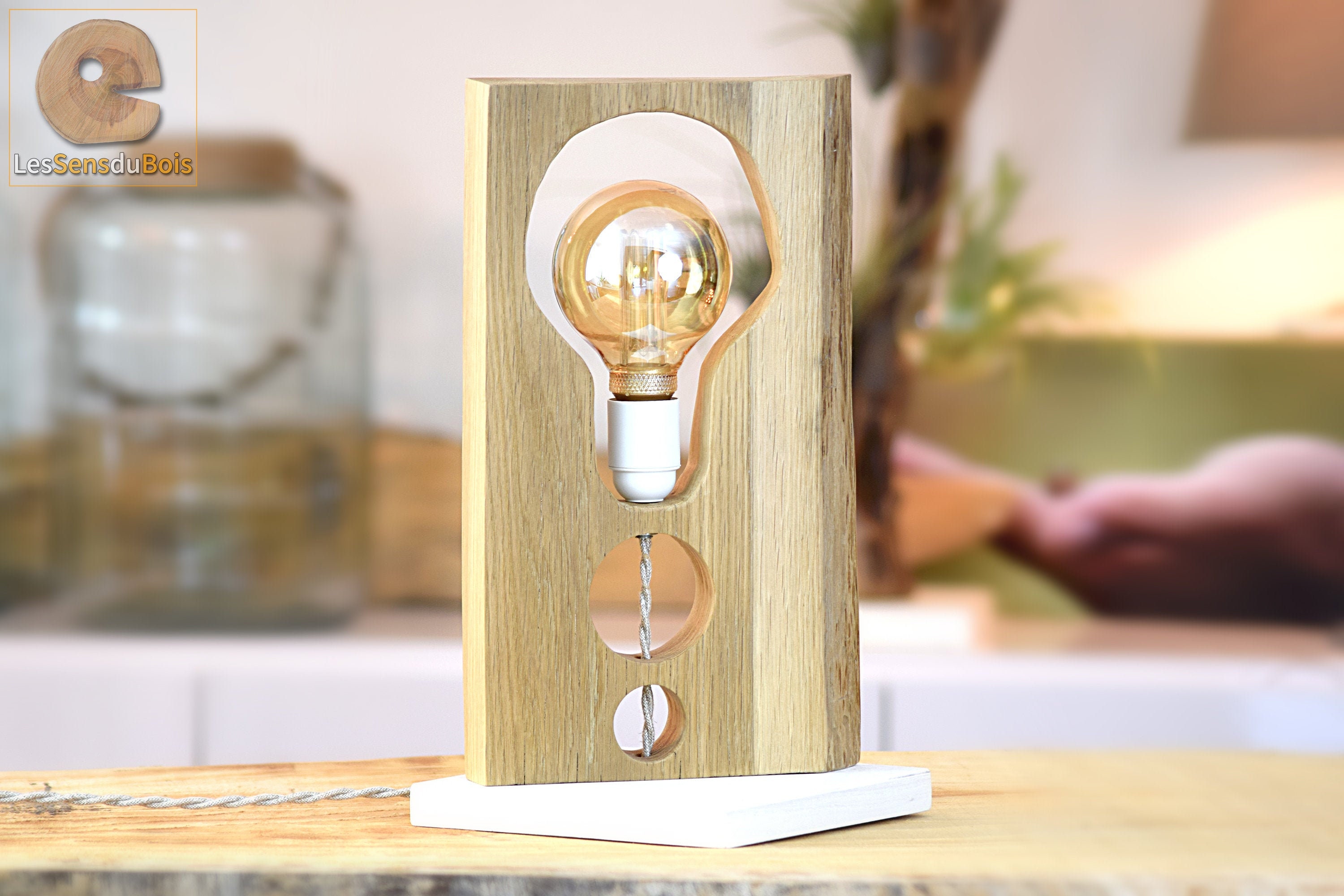 Lampe en Chêne Massif