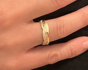 14K Solid Gold Nature Wedding Band, Gold Leaf Ring, Gold Leaves Ring, Dainty Wedding Ring For Women, Diamonds Cut Sparkle Ring