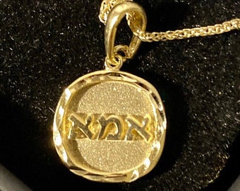 14K Solid Gold Elegant “Ima” Hebrew Pendant Chain, Jewish Mom Necklace, Mother Day Gift